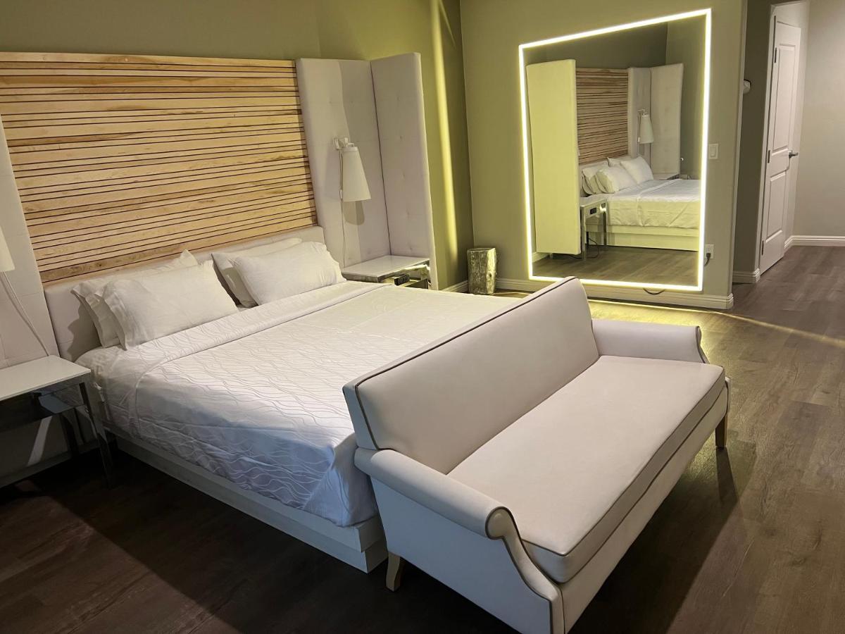 Aspire Inn & Suites אורנג' מראה חיצוני תמונה